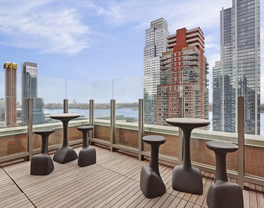 520 West 43rd Street, New York, NY 10036 - Photo Thumbnail 6