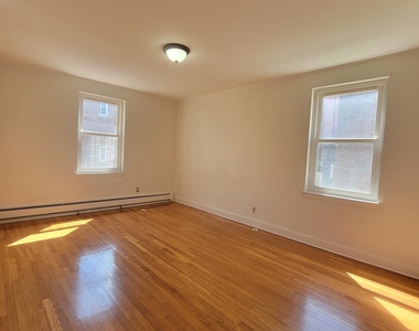 1154 Neill Avenue - Photo Thumbnail 5