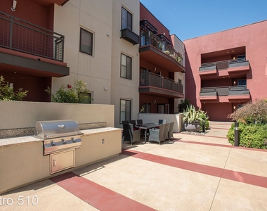 512 El Cerrito Plaza - Photo Thumbnail 8