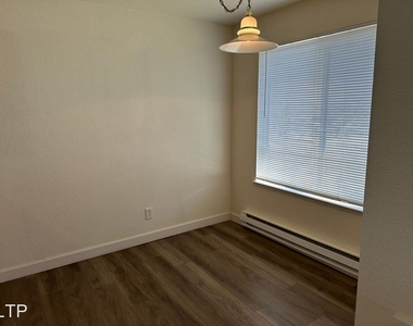 3913 Clear Acre Lane Apt 142 - Photo Thumbnail 5