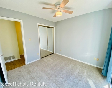 12030 W 58th Terrace Unit F - Photo Thumbnail 19