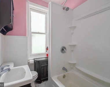 2341 S Woodstock St - Photo Thumbnail 10