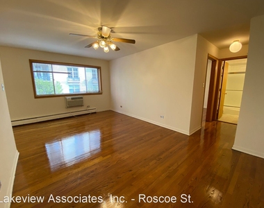 417 W. Roscoe - Photo Thumbnail 0