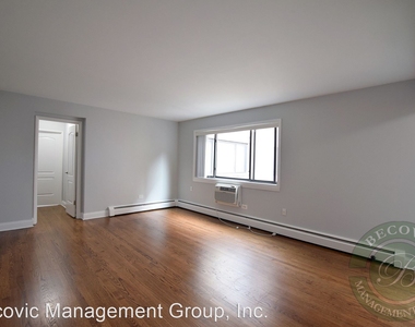 6001 N Kenmore Avenue - Photo Thumbnail 11