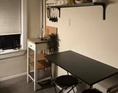 30-49 Crescent Street - Photo Thumbnail 4