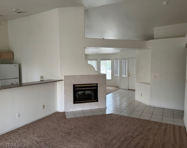 3604 Freestone Lane - Photo Thumbnail 8