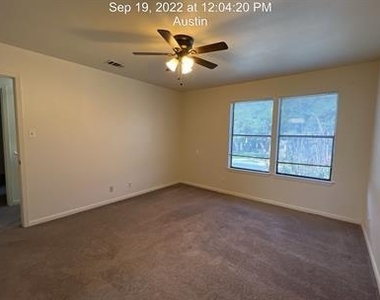 4907 Cana Cv - Photo Thumbnail 16