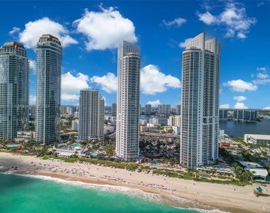 18201 Collins Ave - Photo Thumbnail 28