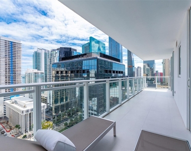 1080 Brickell Ave - Photo Thumbnail 23