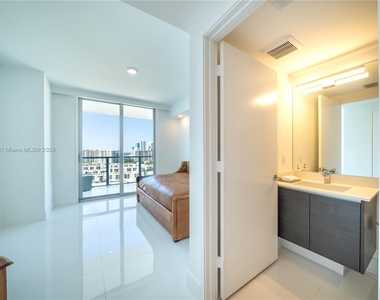 300 Sunny Isles Blvd - Photo Thumbnail 17