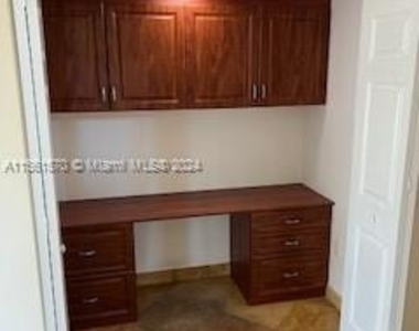 1745 E Hallandale Beach Blvd - Photo Thumbnail 15