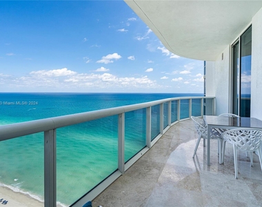 16001 Collins Ave - Photo Thumbnail 31