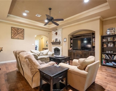 4298 Rock Bend Drive - Photo Thumbnail 6