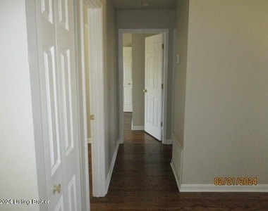 5611 Littleridge Dr - Photo Thumbnail 7