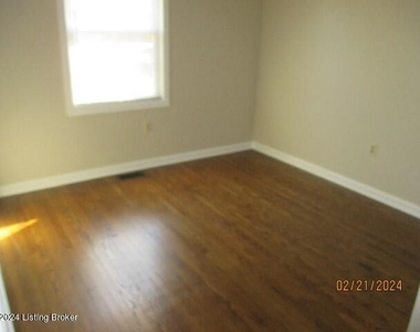 5611 Littleridge Dr - Photo Thumbnail 9