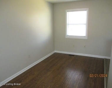 5611 Littleridge Dr - Photo Thumbnail 6