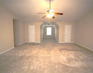 5670 Winter Bluff Way - Photo Thumbnail 23