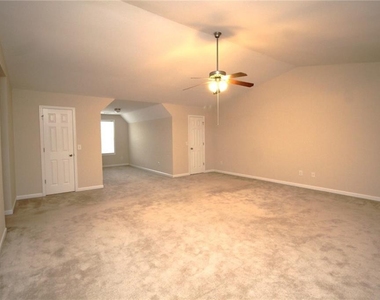 5670 Winter Bluff Way - Photo Thumbnail 30