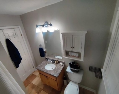 2641 Acadia Street - Photo Thumbnail 3