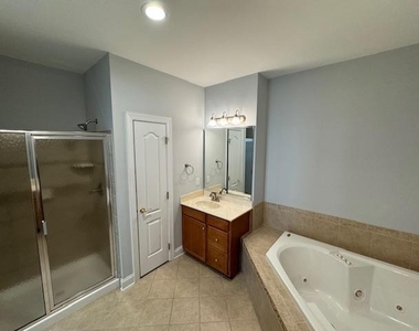 9135 White Eagle Court - Photo Thumbnail 20