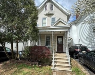 207 East Goepp Street - Photo Thumbnail 0