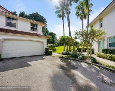 4080 W Palm Aire Dr, #2 - Photo Thumbnail 0