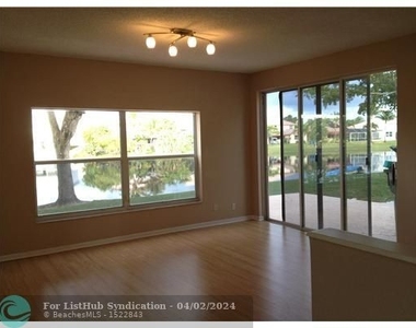 17977 Sw 8th St - Photo Thumbnail 1