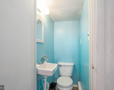 2341 S Woodstock Street - Photo Thumbnail 15