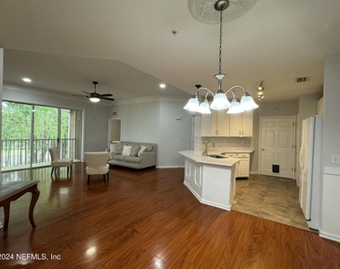 785 Oakleaf Plantation Parkway - Photo Thumbnail 0