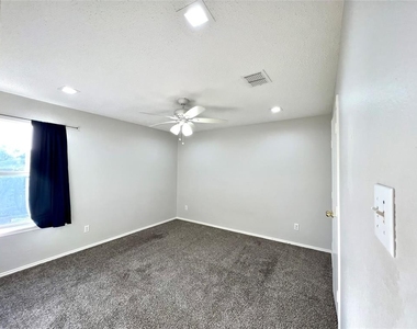 3110 Westview Drive - Photo Thumbnail 12