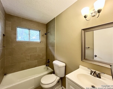 3507 Charles Conrad Dr - Photo Thumbnail 21