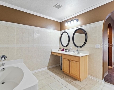 5154 Spanish Oaks Drive - Photo Thumbnail 24