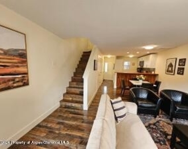 405 Park Avenue - Photo Thumbnail 10