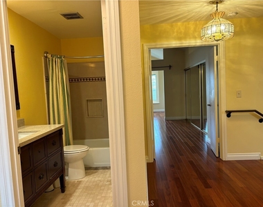 425 S Westrige Circle - Photo Thumbnail 25