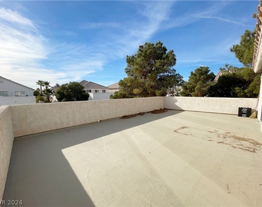 7732 Crenshaw Way - Photo Thumbnail 38