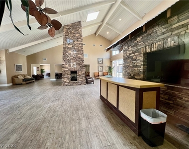 4410 Sandy River Drive - Photo Thumbnail 24