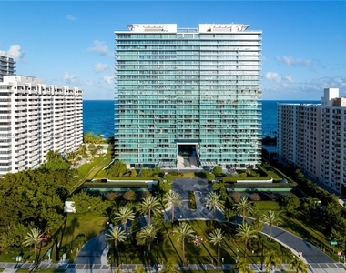 10201 Collins Ave - Photo Thumbnail 0