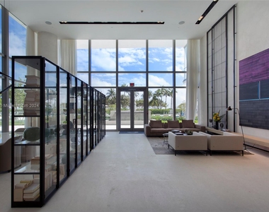 10201 Collins Ave - Photo Thumbnail 13