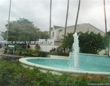 17320 Nw 67th Pl - Photo Thumbnail 23