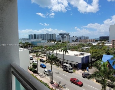 6917 Collins Ave - Photo Thumbnail 10