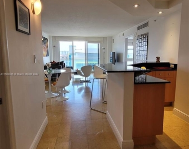 6917 Collins Ave - Photo Thumbnail 14