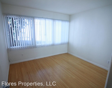 1326 N Flores Street - Photo Thumbnail 10