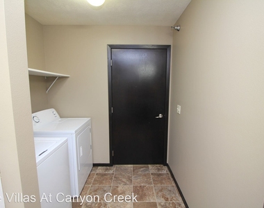 4630 East 54th Street - Photo Thumbnail 10