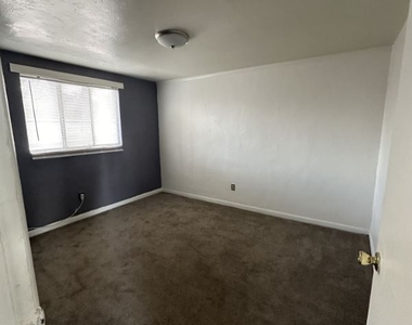 225 E Brookside St 5 - Photo Thumbnail 1