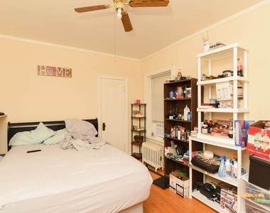 5534 N. Artesian, Unit 4 - Photo Thumbnail 16