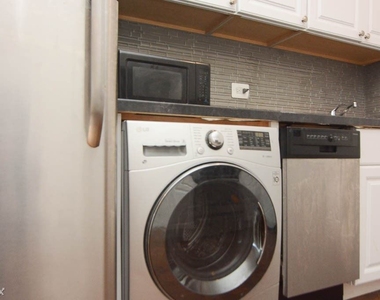 1056 W. Lill, Unit 7 - Photo Thumbnail 15