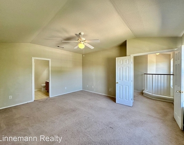 5415 Teal Drive - Photo Thumbnail 17