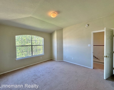 5415 Teal Drive - Photo Thumbnail 28