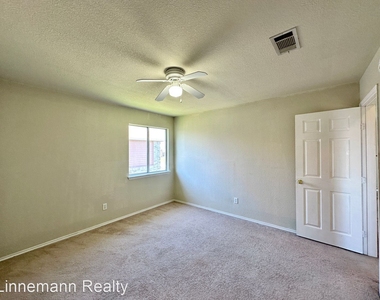 5415 Teal Drive - Photo Thumbnail 32