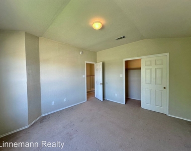 5415 Teal Drive - Photo Thumbnail 26